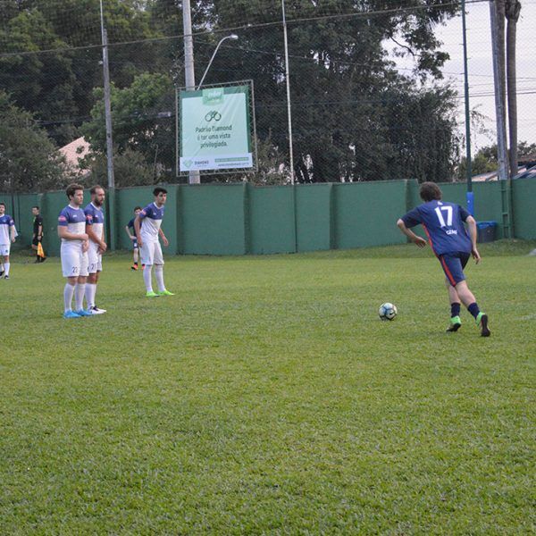 Informe Comercial Clube Tiro e Caça