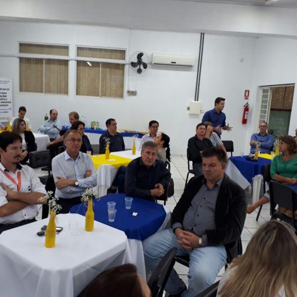 Escola projeta abrir cursos técnicos nos próximos anos