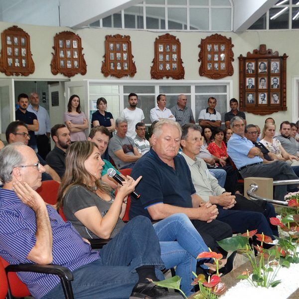 Comunidade sugere construir desvio do pedágio