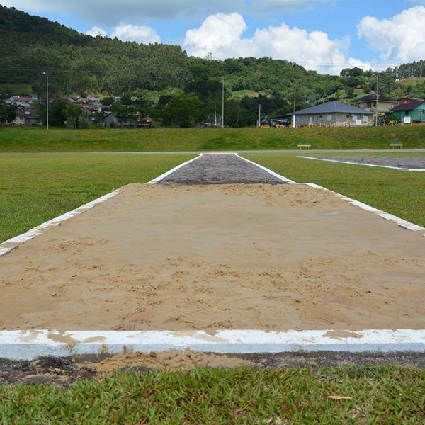 Município inaugura hoje pista de atletismo