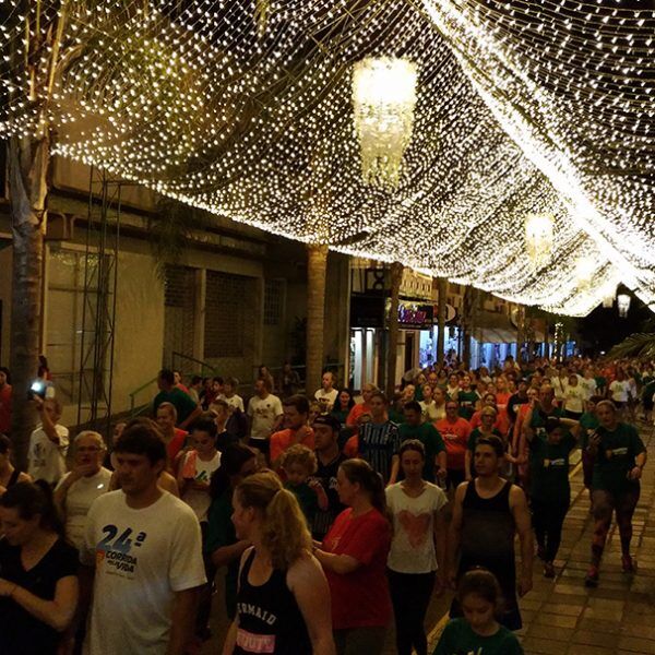 Caminhada pela Vida reúne mais de 500 pessoas