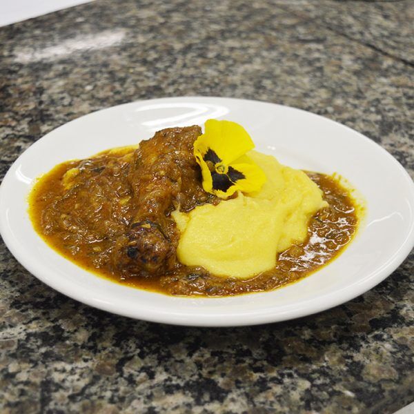 Polenta mole com frango