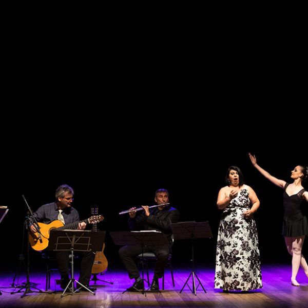 Alma Única une teatro e música