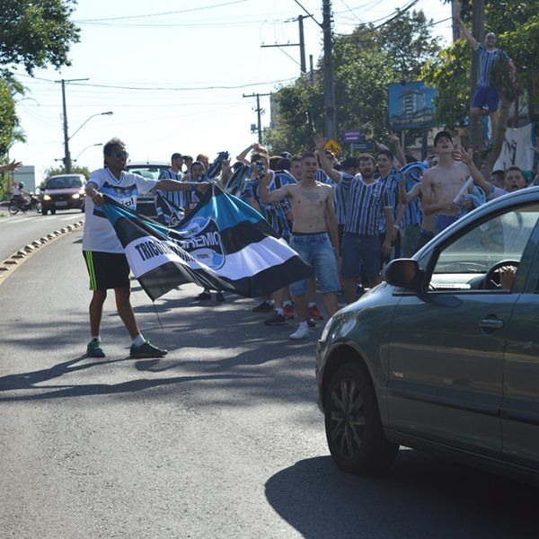 Torcedores mudam a rotina