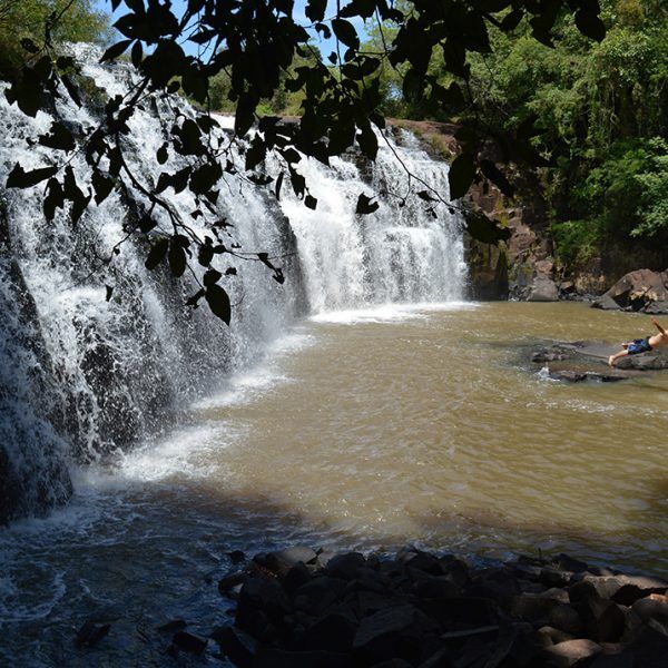 Natureza, água e lazer sem precisar ir ao litoral