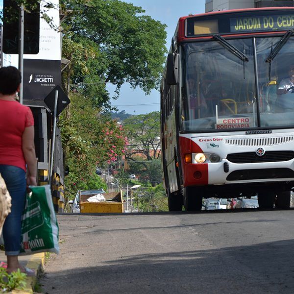 Reunião sobre transporte público gera novas demandas