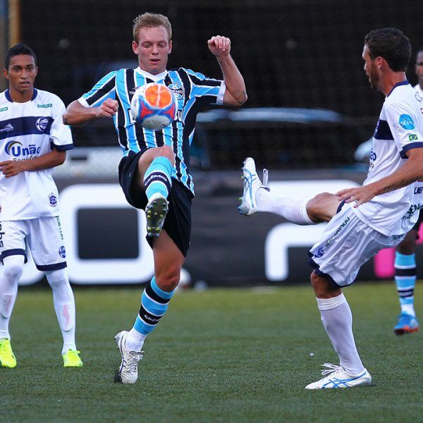 Moisés Wolschick é emprestado ao Londrina