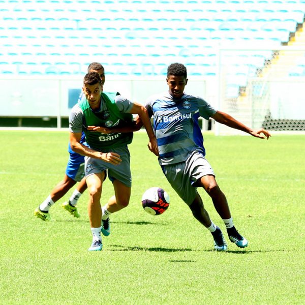 Grêmio faz a primeira partida em casa no ano