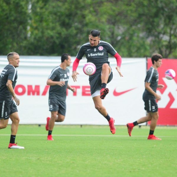 Jogo para assumir a liderança do Gauchão