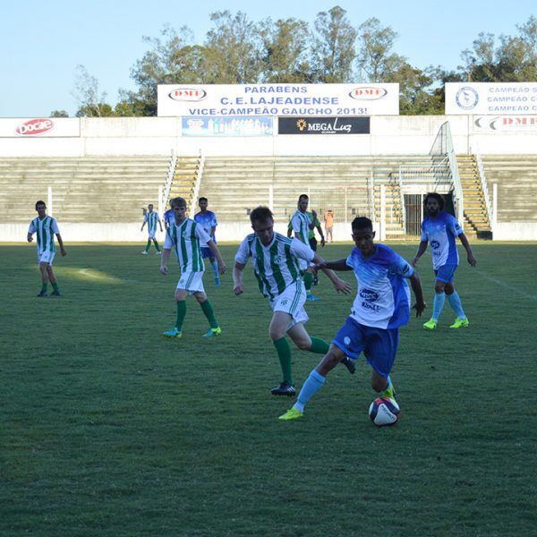 Nova goleada em amistoso