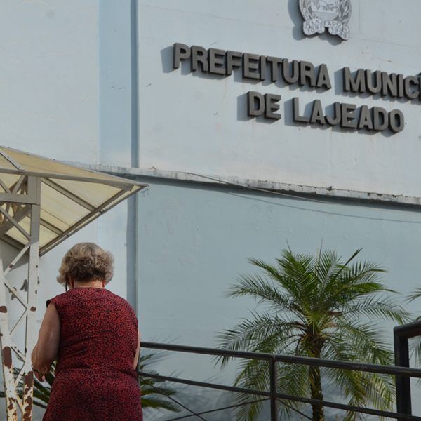 Governo sugere aumento de 3% ao funcionalismo