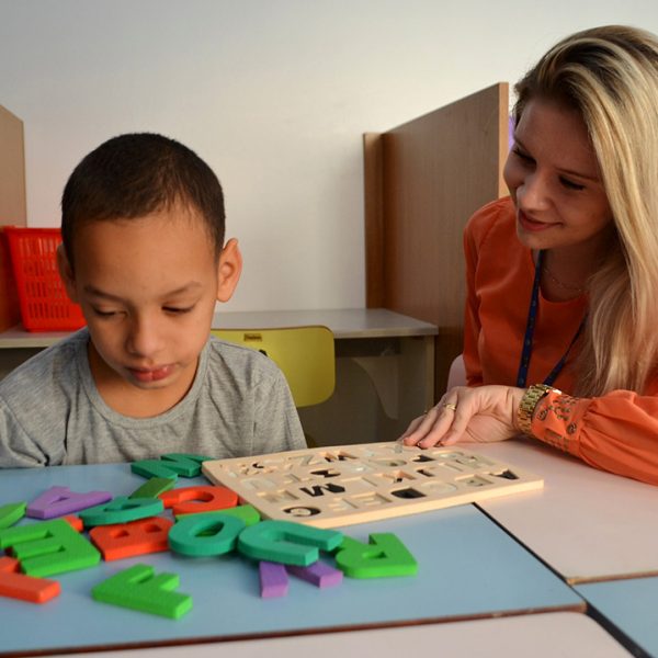 170 alunos voltam às aulas na Apae