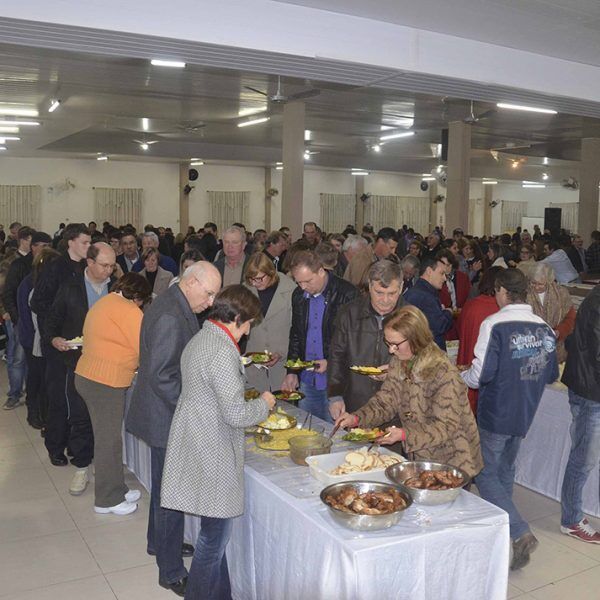 Hospital promove jantar beneficente