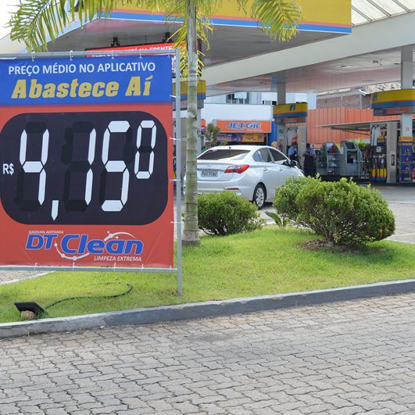 Preço cai em média R$ 0,20
