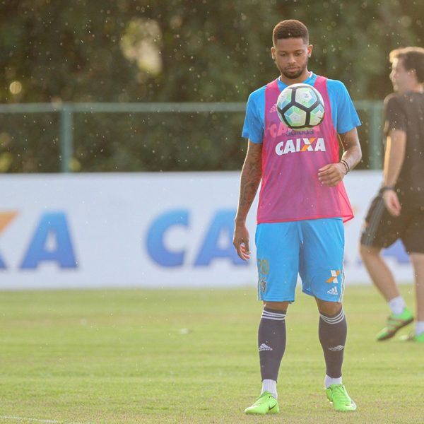 André será apresentado hoje