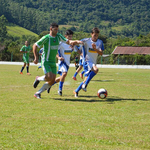 Futebol na Páscoa