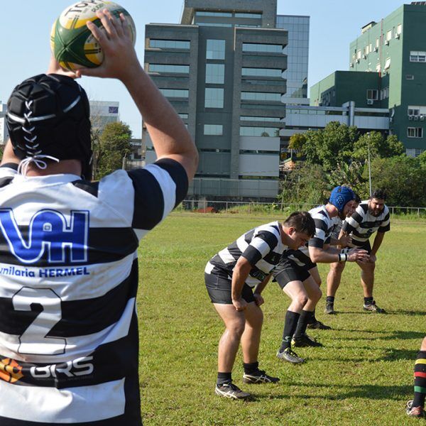 Estrela sedia curso de treinadores de rugby