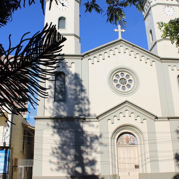 Paróquia convoca casais