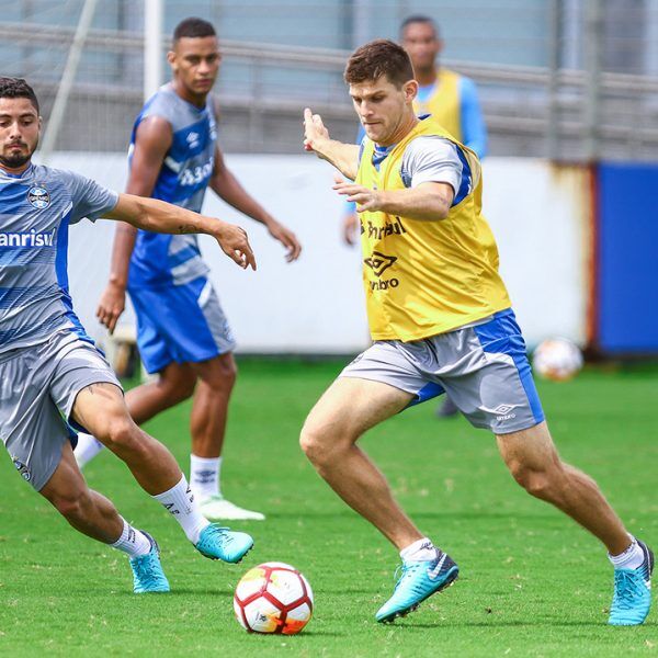 Kannemann e Renato liberados para a final