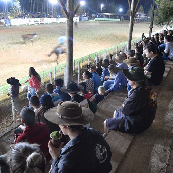Rodeio crioulo enaltece a tradição campeira