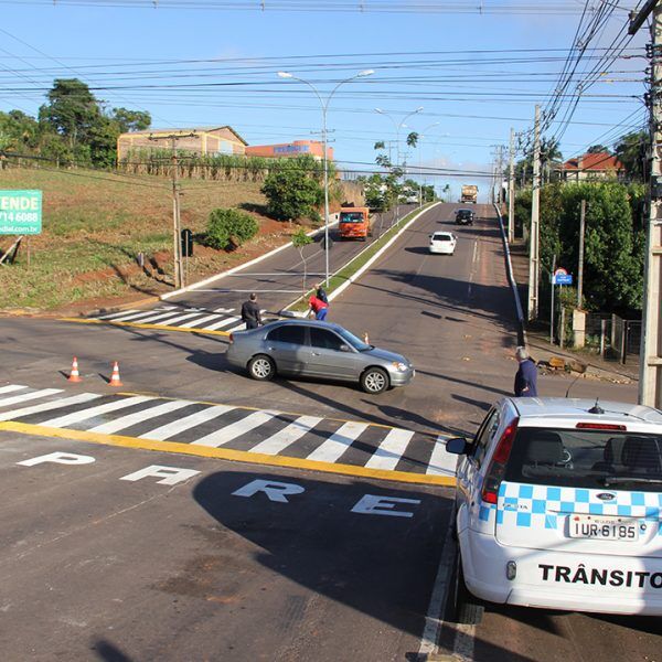Vereadores questionam faixas elevadas no bairro Universitário