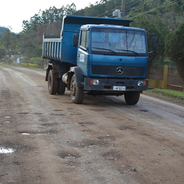 Asfaltamento da VRS-482 continua emperrado