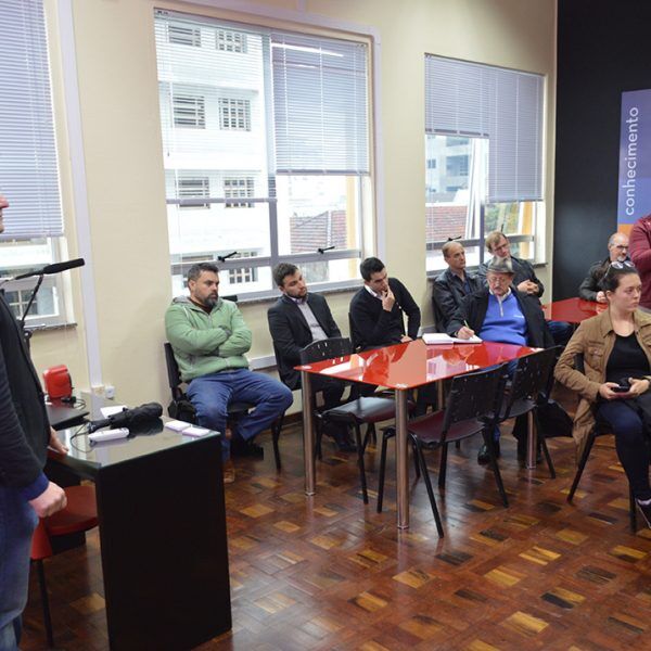 Vereador lança plataforma para ofertas de emprego
