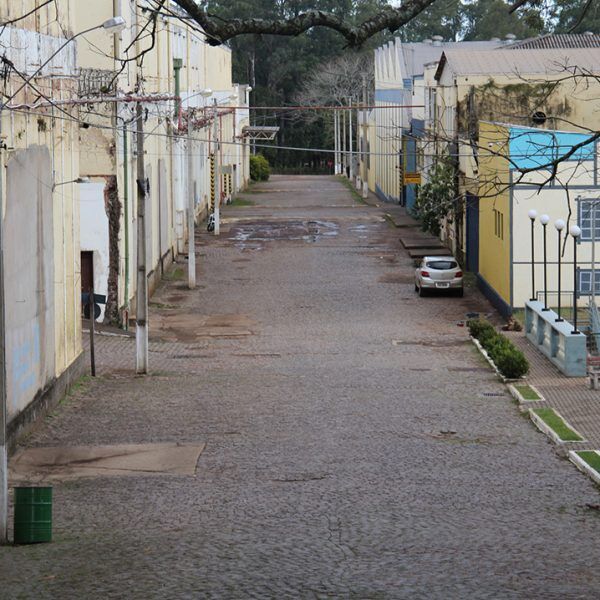 Município garante asfalto em rua turística