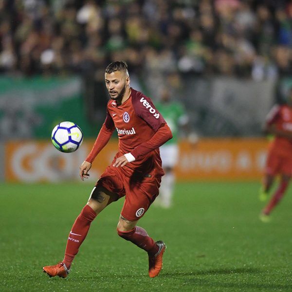 Nico López preocupa o time