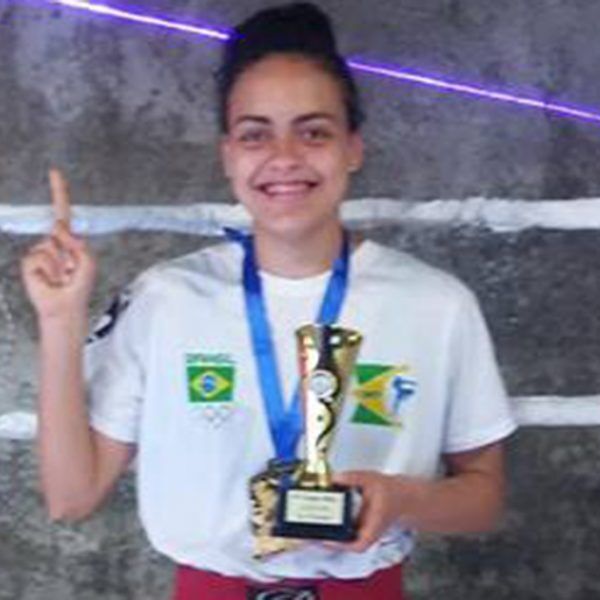 Atleta conquista título no Uruguai