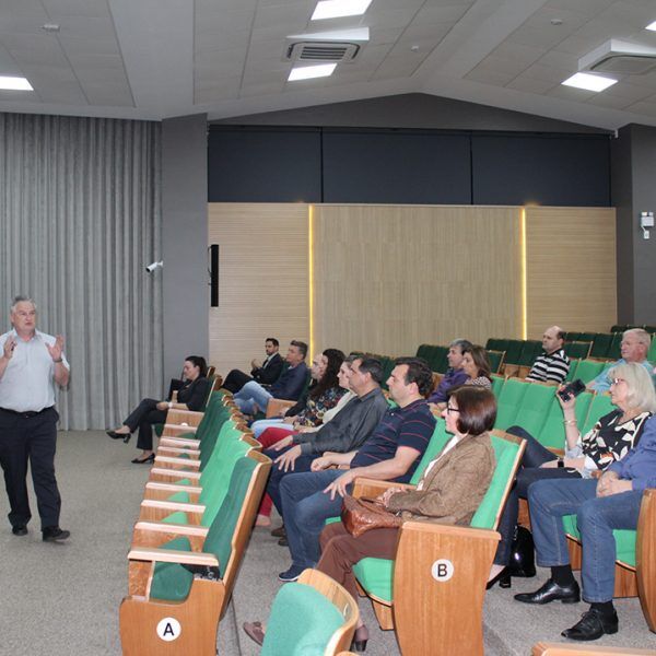 Sicredi reúne associados em encontro do Programa Crescer