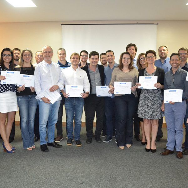 Comitê une setores e planeja soluções
