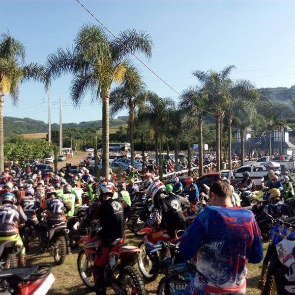 Mais de 500 encaram as trilhas de Forquetinha