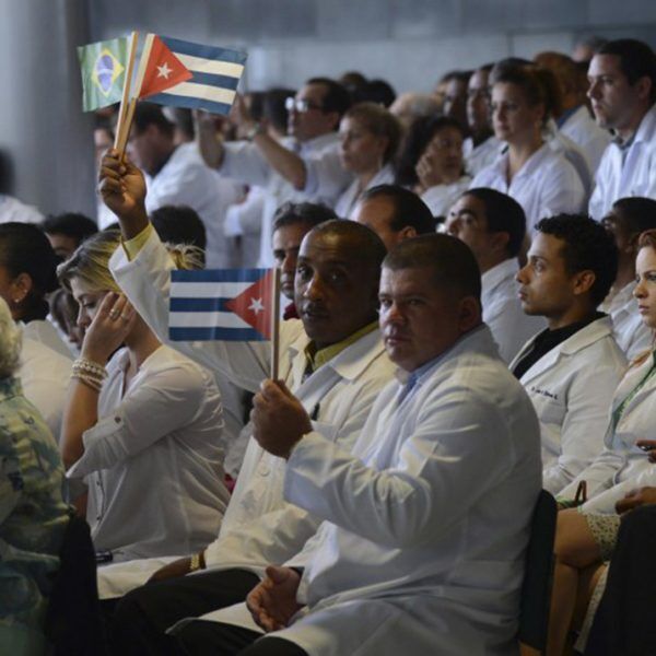 Cidades pequenas temem saída de médicos cubanos
