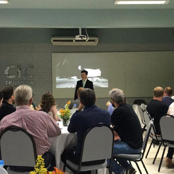 Evento da CIC Teutônia aborda liderança para sucesso de equipes