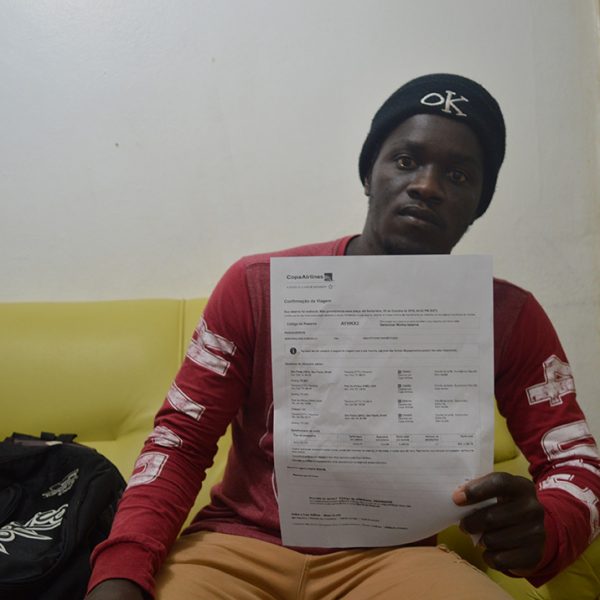 Haitiano sofre calote em passagem aérea e perde mais de R$ 5,9 mil