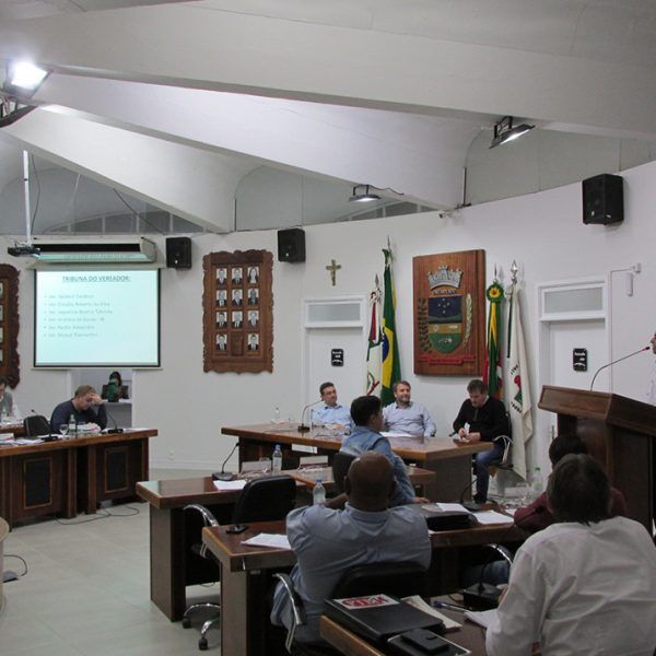 Vereadores aprovam empréstimo para projetos de energia solar