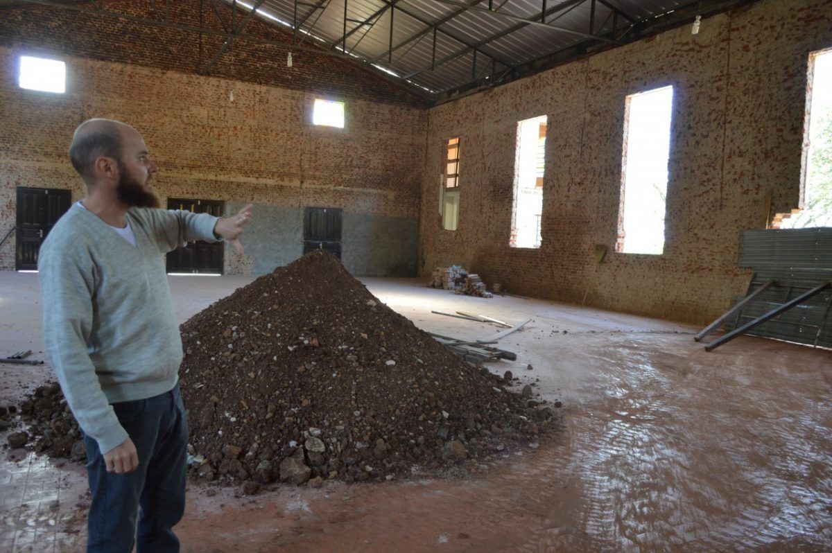 Reforma na igreja São Cristóvão mobiliza comunidade