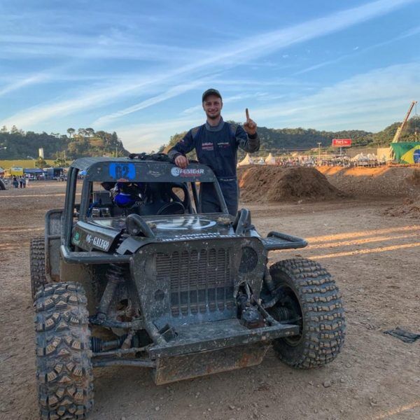 Maurício Allgayer vence a Fenajeep