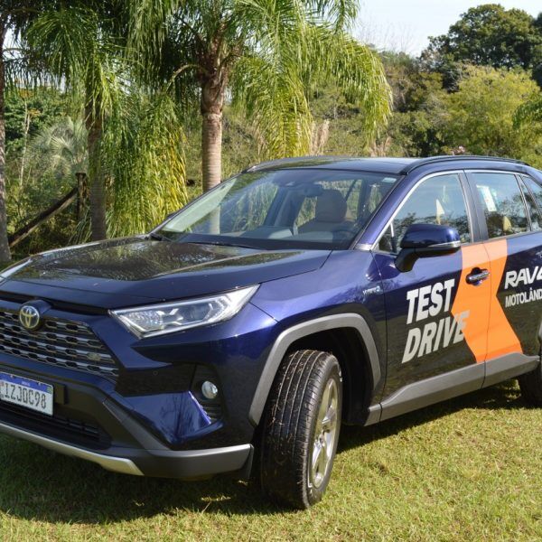 O SUV híbrido