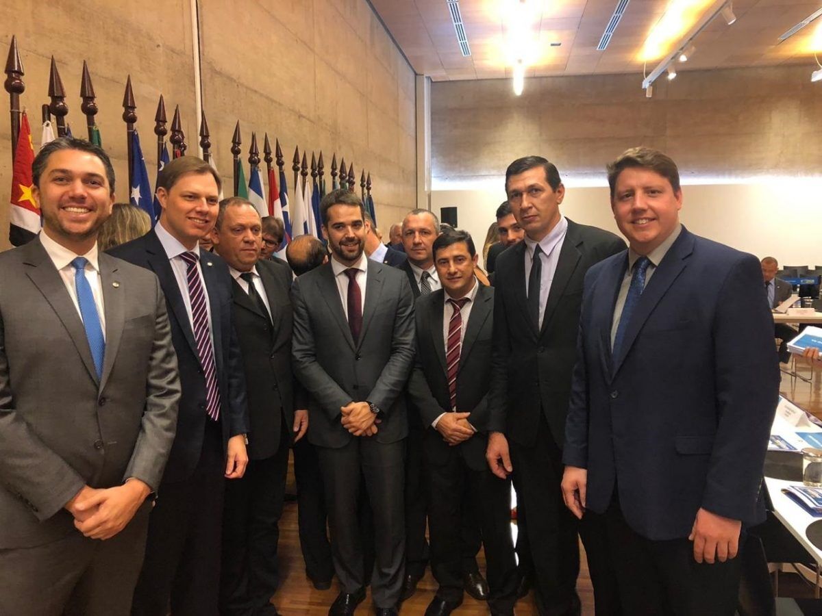 Prefeitos enfrentam 2 mil km para  chegar a Brasília