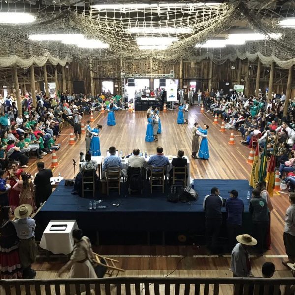 Rodeio Cultural reuniu mais de duas mil pessoas em Bom Retiro