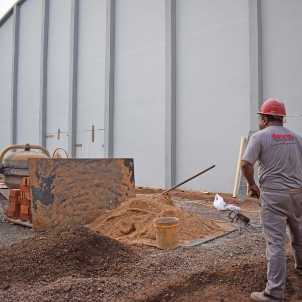 Paróquia pede ajuda comunitária para finalizar obra