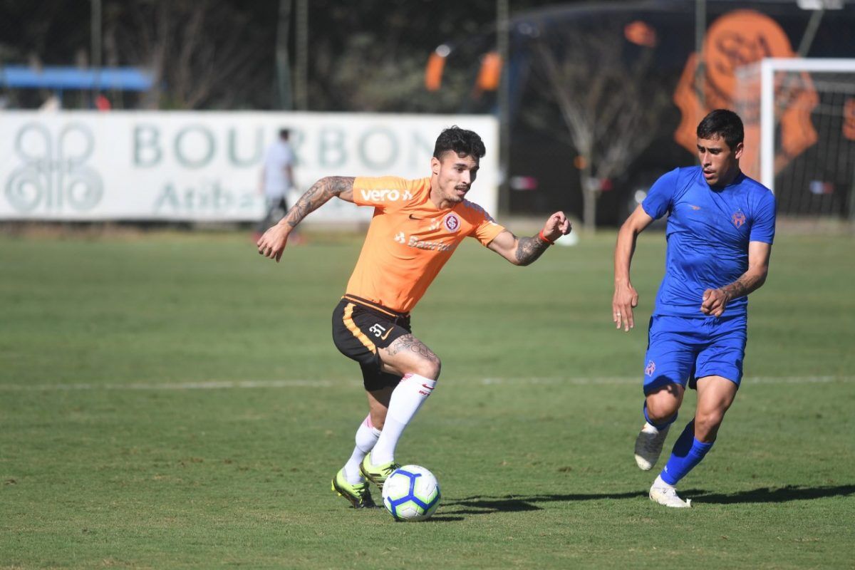 Zeca é desfalque contra o Palmeiras