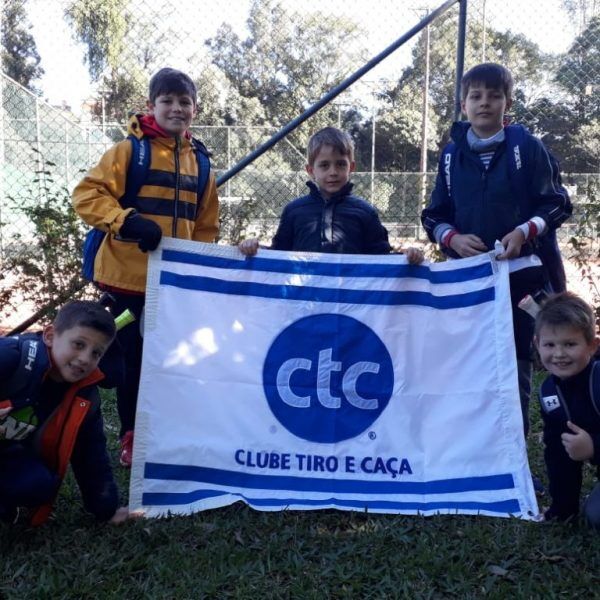 Atletas representam o CTC no Circuito de Tênis Gaúcho Infantil