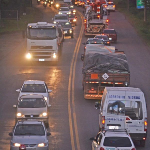 Mais de 260 mil veículos para vias do século passado
