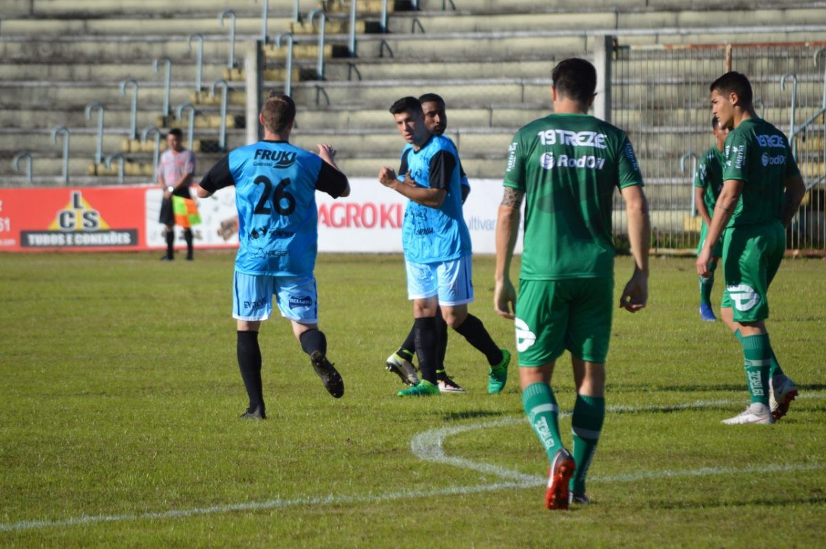 Vitória antes da estreia