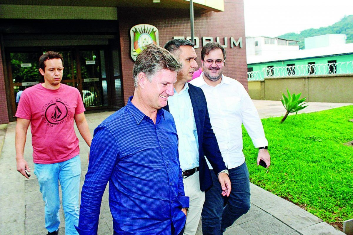 Justiça interrompe processo por falta de provas