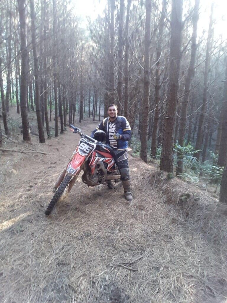 Trilha de moto, trilheiros, motocross, enduro, moto de trilha