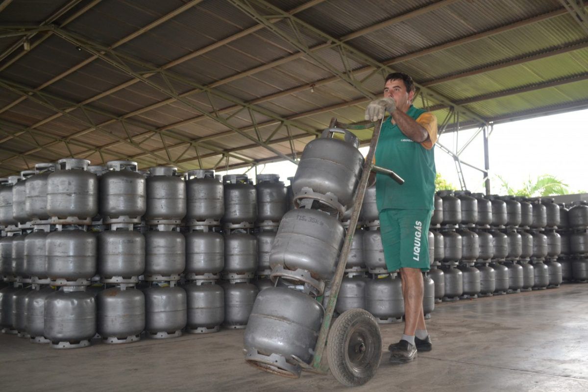 Gás de cozinha aumenta para as distribuidoras